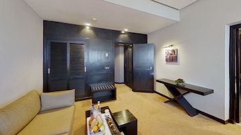 Deluxe Room, 1 Queen Bed