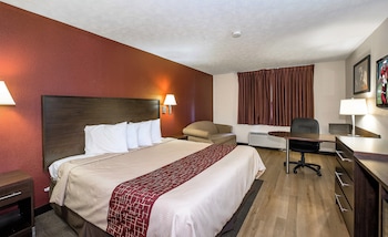 Suite, 1 King Bed, Non Smoking