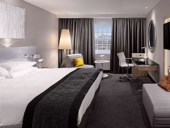 Superior Room (Scenic View)