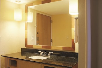 Deluxe Room, 1 King Bed, Non Smoking