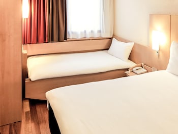 Standard Twin Room, 3 Twin Beds
