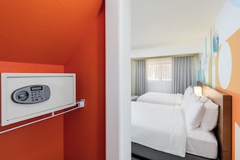 1 Bedroom Suite