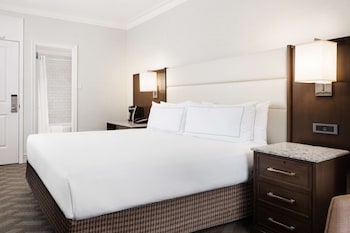 Superior Room, 1 King Bed