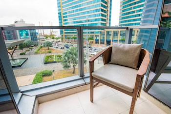 Suite, 2 Bedrooms, Sea View (1 King Bed, 2 Double Beds)