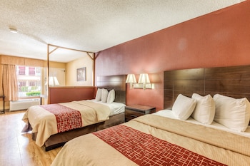 Deluxe Room, 2 Queen Beds, Non Smoking (with Sofa Bed)