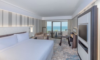 Room, 1 King Bed, Balcony, Sea View