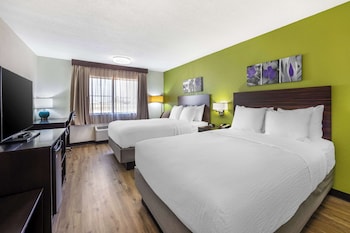 Standard Room, 2 Queen Beds, Non Smoking