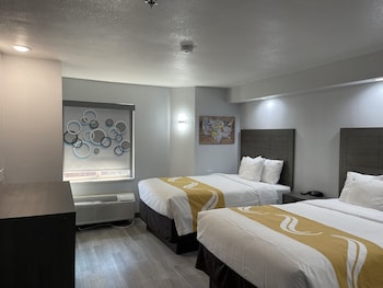 Standard Room, 2 Double Beds, Non Smoking