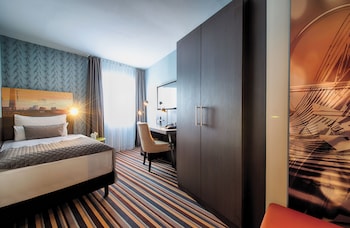Economy Single Room