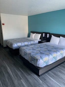 Standard Room, 2 Double Beds, Non Smoking