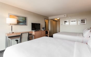 Standard Room, 2 Queen Beds, Hearing Accessible