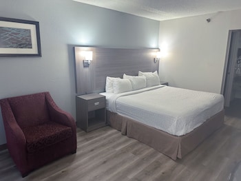 Room, 1 King Bed, Non Smoking