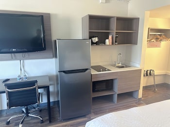 Room, 2 Double Beds, Non Smoking (Efficiency)