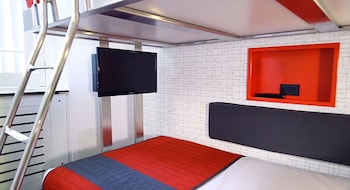 Room, Shared Bathroom (Bunk Bed)