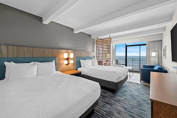 Studio Suite, 2 Queen Beds, Oceanfront (NonSmoking  )