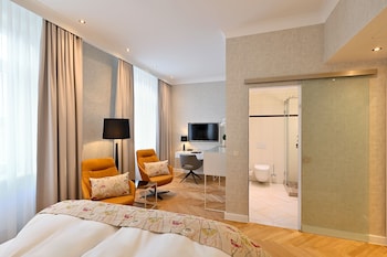 Deluxe Double Room, 1 Queen Bed