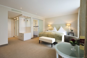 Deluxe Double Room, 1 Queen Bed