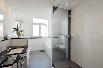 Executive Room, 1 King Bed