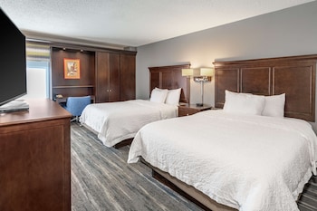Room, 2 Queen Beds, Non Smoking