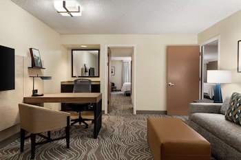 Suite, 2 Bedrooms/1 Bathroom