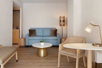 Studio Suite, 1 King Bed