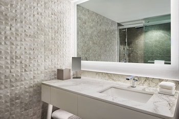 Room, 1 King Bed, City View (City View)