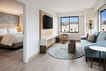 Premier Suite, 1 King Bed
