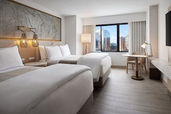 Deluxe Room, 2 Queen Beds (Hearing Accessible)