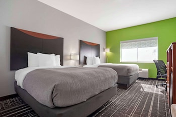 Standard Room, 2 Double Beds, Non Smoking