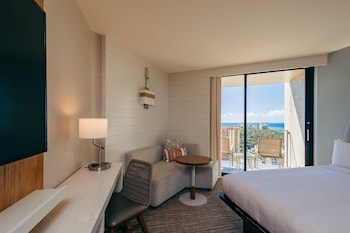 Paoakalani Ocean View, 2 Double, Balcony