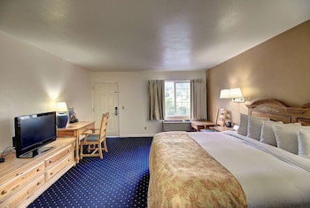 Room, 1 Queen Bed, Non Smoking (Pet-Friendly)