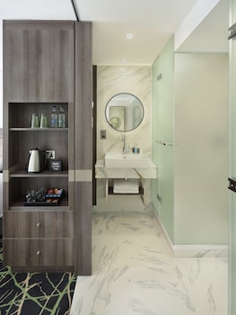Double Room (Hill Collection Double)