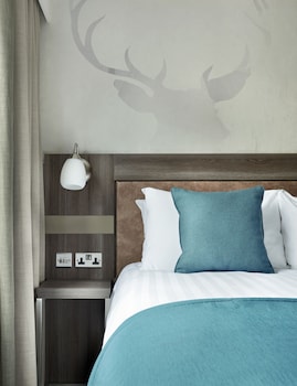 Double Room (Hill Collection Double)