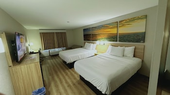 Deluxe Room, 2 Queen Beds, Non Smoking