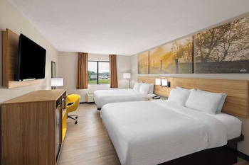 Room, 2 Queen Beds, Non Smoking