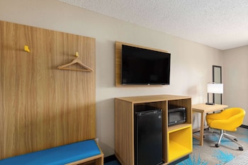 Room, 2 Queen Beds, Non Smoking