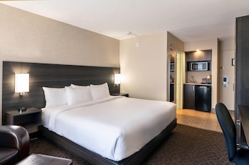 Standard Room, 1 King Bed, Non Smoking