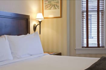 Executive Room, 1 Queen Bed