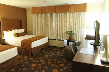 Standard Room, 2 Queen Beds, Non Smoking, Refrigerator & Microwave