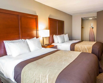 Suite, 2 Queen Beds, Non Smoking