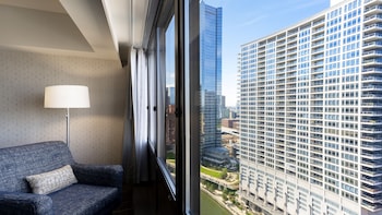 Premium Room, 2 Queen Beds, Accessible, City View (Mobility, Accessible Tub)