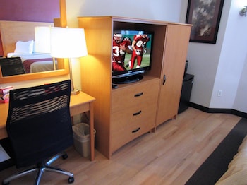 Deluxe Room, 2 Double Beds, Non Smoking