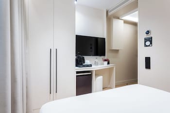 Basic Double Room, 1 Double Bed