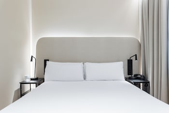 Basic Double Room, 1 Double Bed