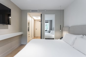 Design Double or Twin Room
