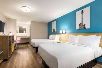 Double Room, 2 Double Beds, Smoking