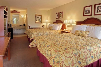 Double Room, 2 Double Beds, Smoking