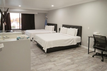 Standard Room, 2 Queen Beds, Non Smoking