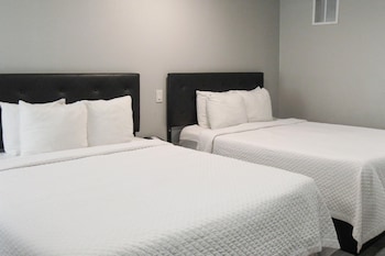 Suite, Multiple Beds, Non Smoking