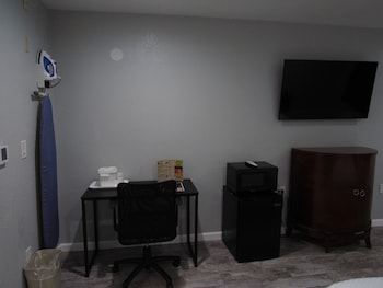 Room, 1 King Bed, Accessible, Non Smoking